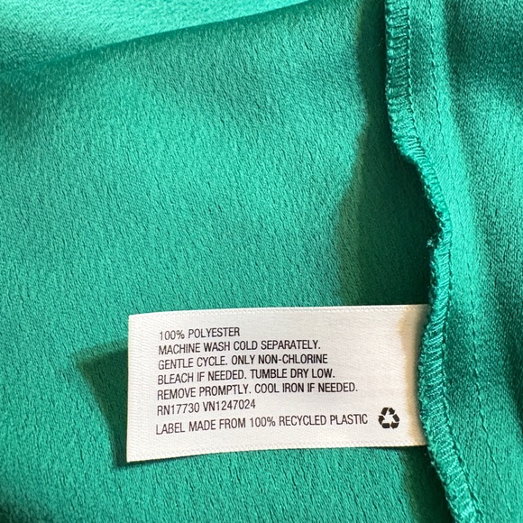 Cushnie Asymmetrical Long Sleeve Tie Front Wrap Style Green Dress 18W Elegant - Picture 7 of 7